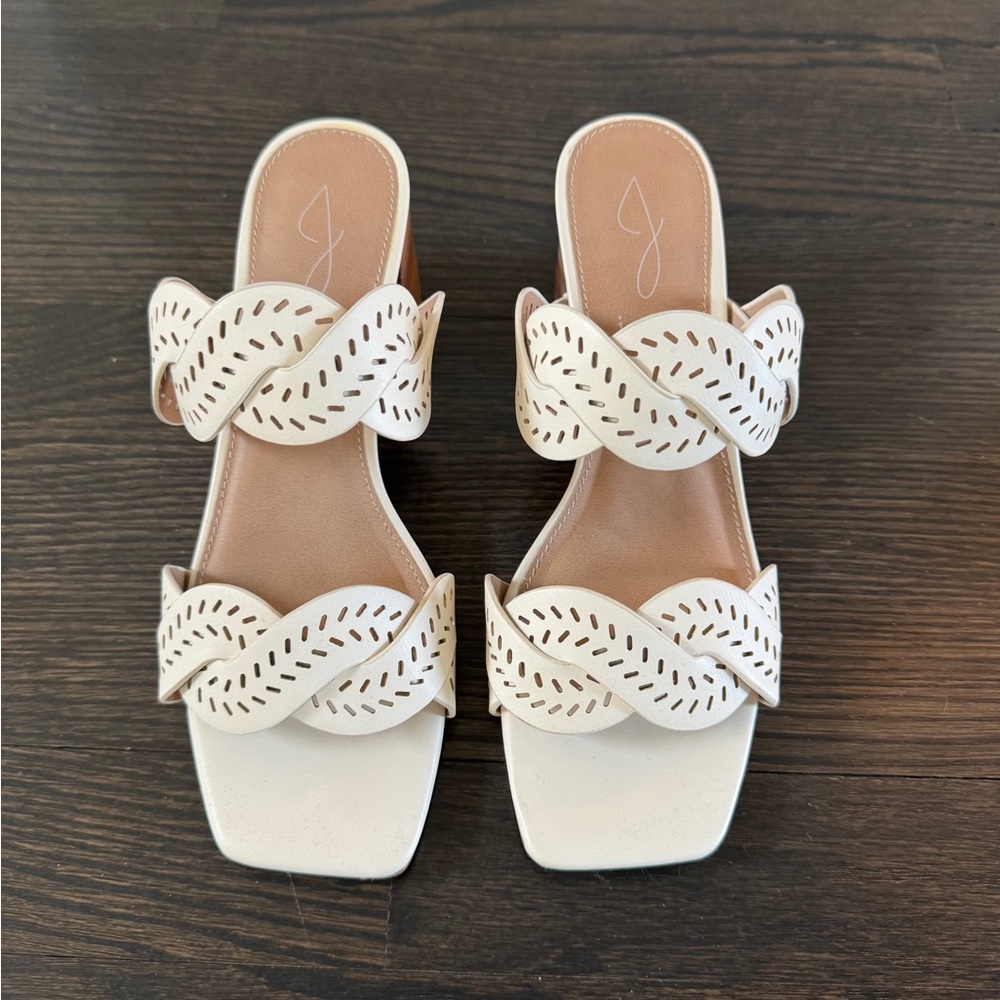 Women’s sandals